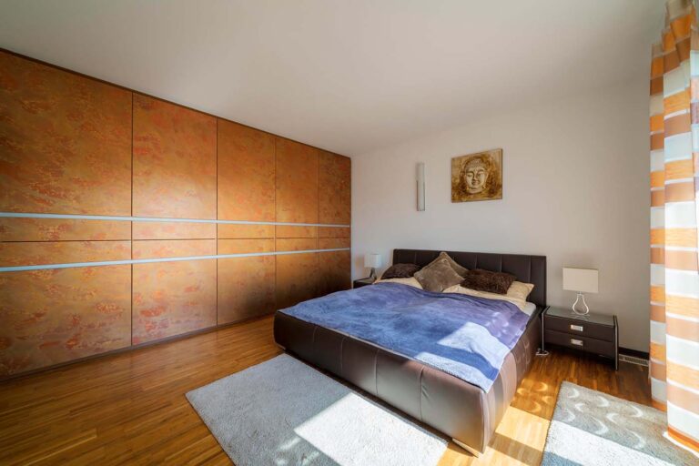 623459f586057f423389528c_haid-austrohaus-wien155-schlafzimmer_2